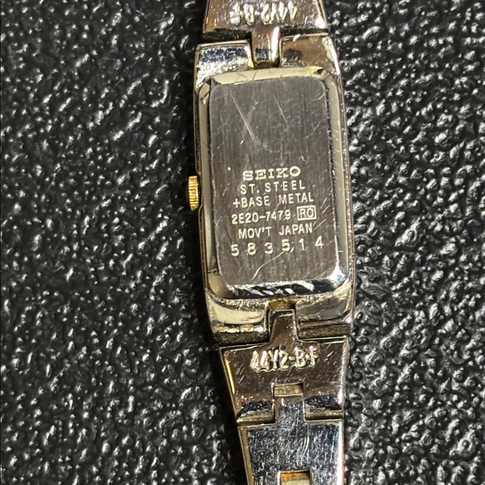 Seiko Two Tone Rectangular Case Classic Womens Dr… - image 5